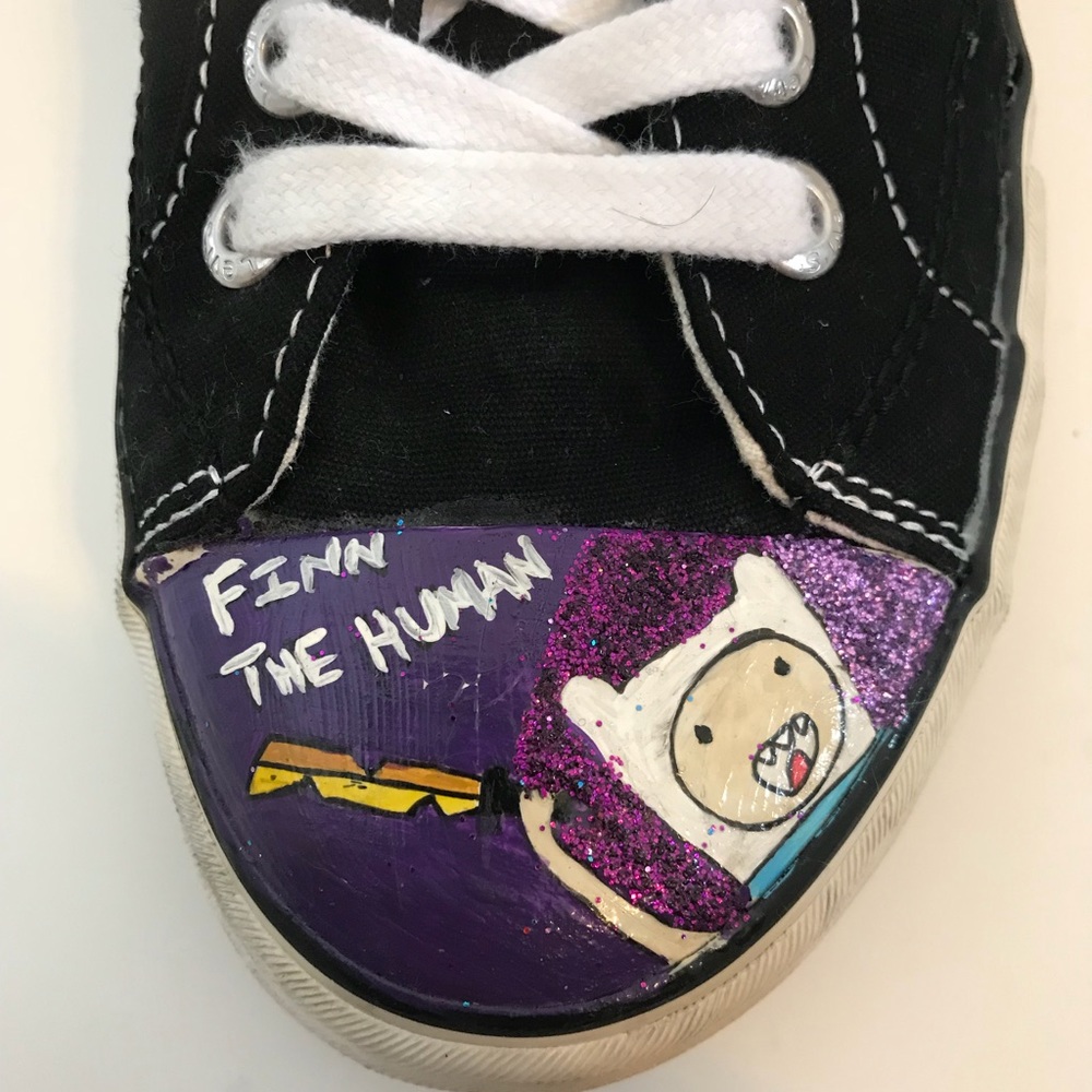 Custom made levi shoes. - Picture 6 of 7
